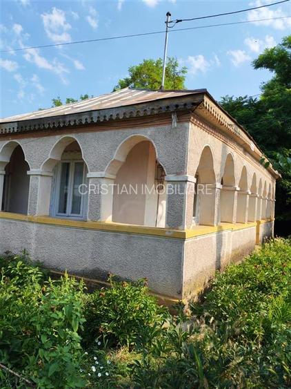 Casa 6 camere, teren 1586 mp, deschidere 22 m, Cazasu - 2