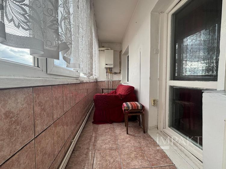 Apartament 2 camere decomandat cu balcon, Zona Strazii Titulescu