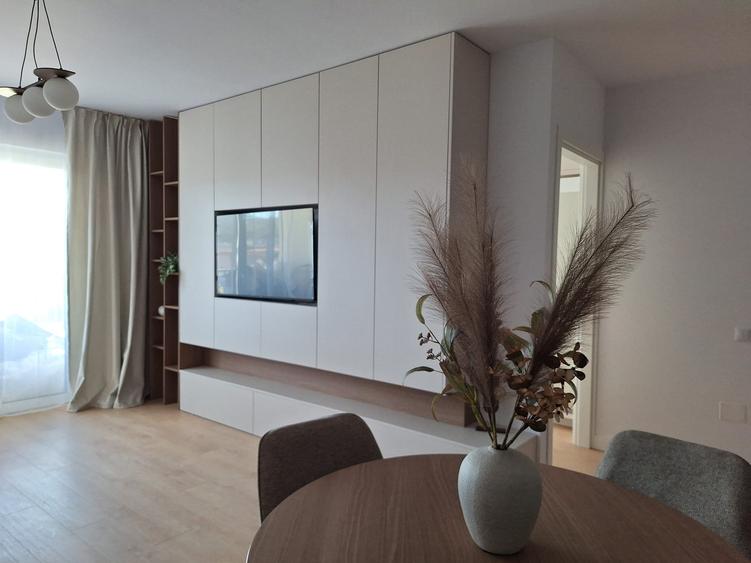 Apartament 2 camere, et.5, lift, sup.45 mp, complet nou Floresti