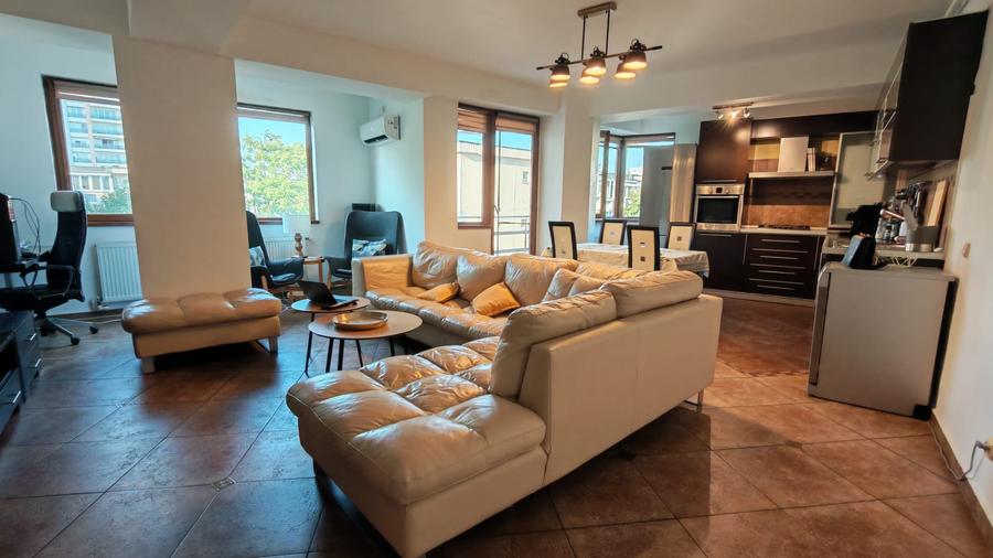 Apartament 2 camere 82 mp  Dudesti bloc 2007