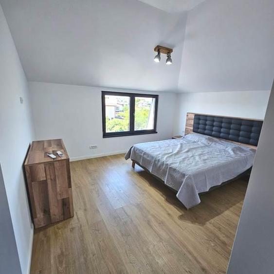Vanzare Casa individuala - Vila - Prelungirea Ghencea - Margelelor - teren 300mp