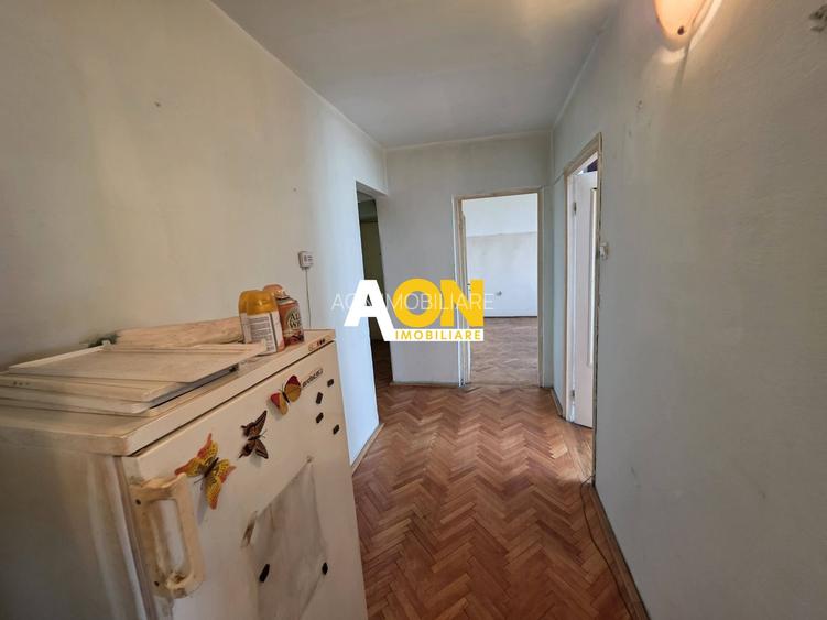 Apartament 3 camere, Cetate, 65 mp utili, et.5. Necesita renovare - 17
