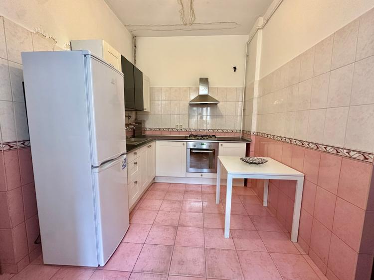 Apartament 3 camere în vilă interbelică| Parcare | Parc Carol | Unirii