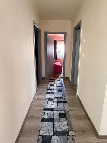 Apartament 4 camere, etaj intermediar, 82 mp, Piata Flora Manastur