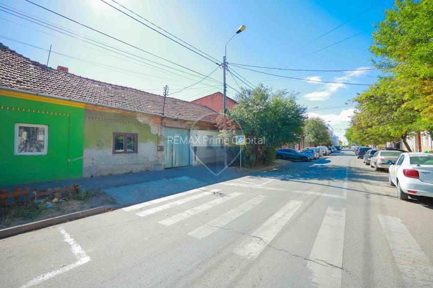 Vânzare apartament 4 camere, acces auto - parcare, Central - Cuza Vodă - 23