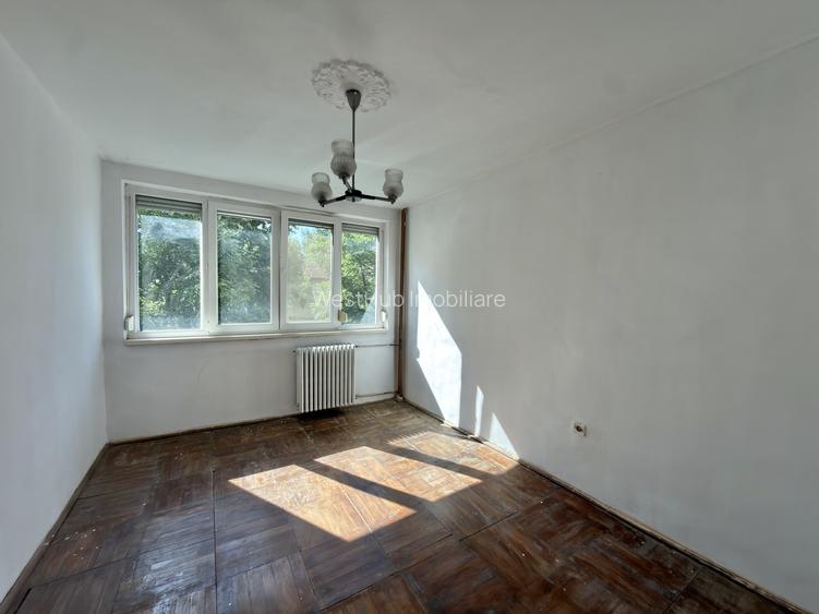 Apartament 2 camere, decomandat, etaj 2, zona Sagului - 4