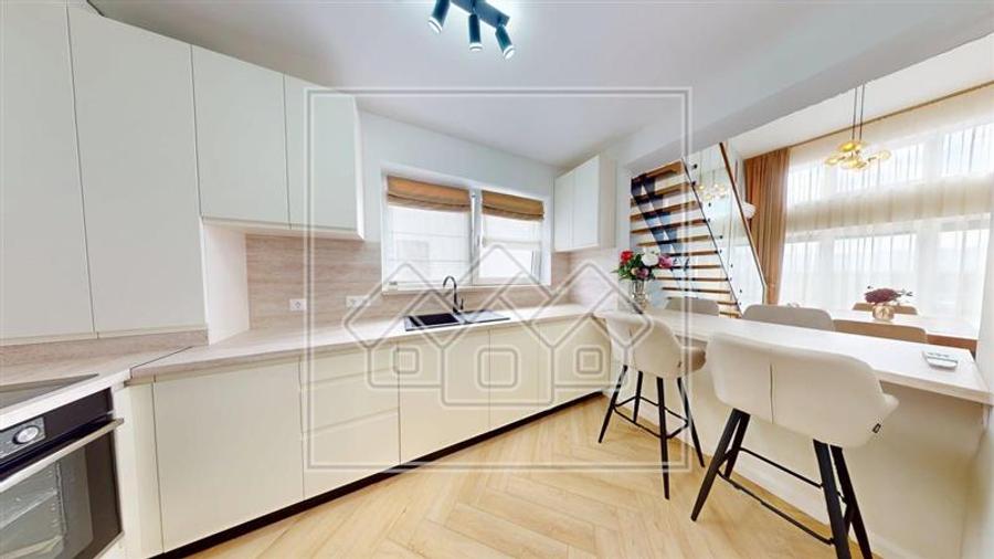 Penthouse 5 camere, 3 bai, mobilat si utilat, disp imd, TVA inclus