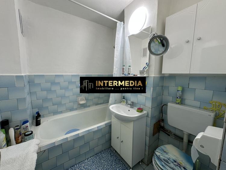 Apartement 2 Camere Decomandate 53 mp mobilat utilat balcon inchis view superb