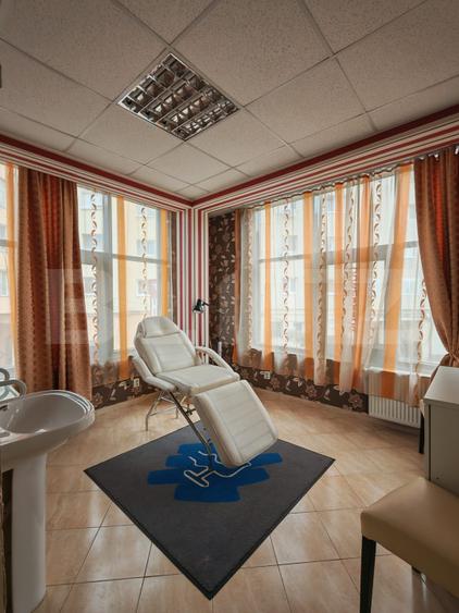 Spatiu comercial pentru salon, 70 mp, zona Centrala - Campia Turzii