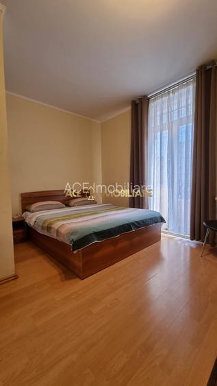 2 Camere de inchiriat | P-ta Romana | Metrou| Facultate Ase | Centrala