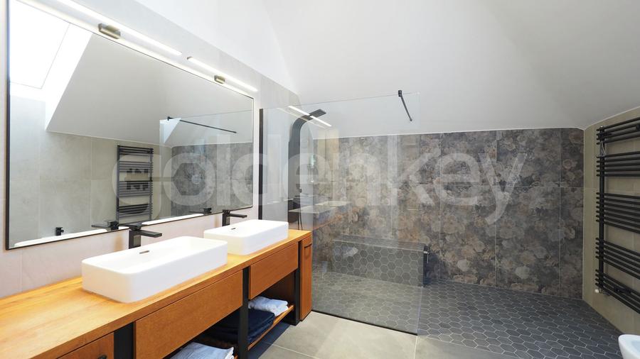 Apartament duplex spatios cu 4-5 camere | vedere deschisa