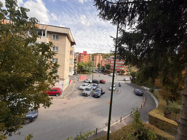 Apartament cu 3 camere de inchiriat in Racadau ,et 1/4 cu loc de parcare - 14