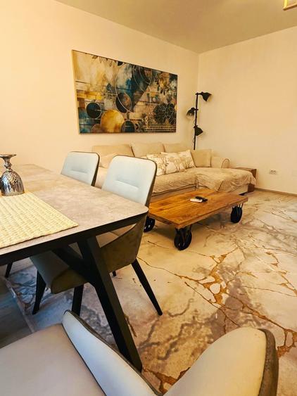 Decebal | 4 min. Metrou Muncii | Apartament LUX | Centrală proprie | PREMIUM