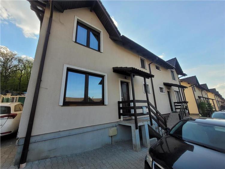 Casa 4 camere , Corunca , 120mp , 5 ari , langa padure
