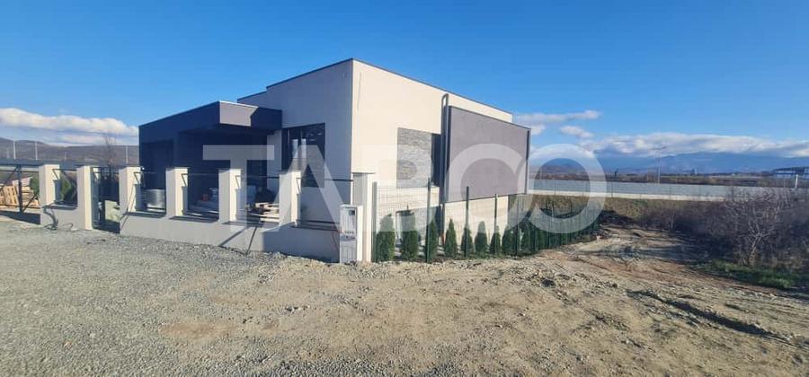 Casa individuala spatioasa Selimbar - pret excelent