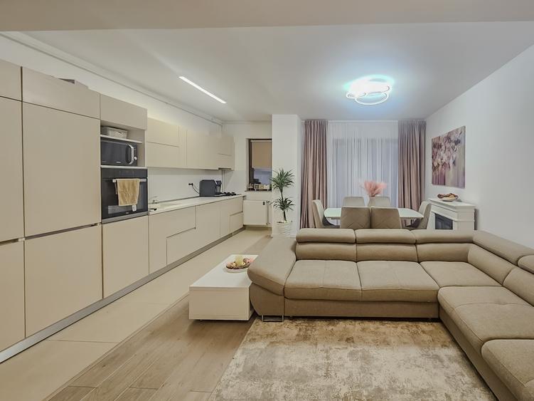 APARTAMENT ELEGANT 3 CAMERE CU GRADINA SISESTI