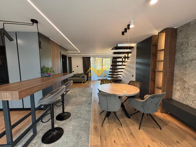 Penthouse mobilat lux, parcare, AC, bloc nou, Semicentral, zona Horea