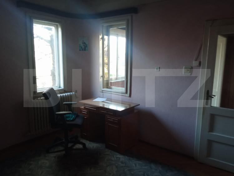 Casa individuala, 211 mp, teren 942 mp, zona Mureseni