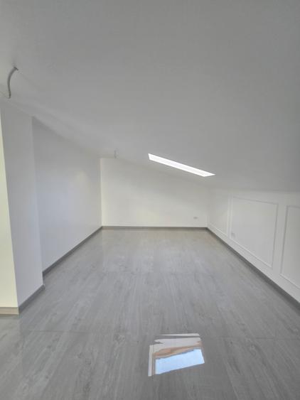 Casa de vanzare | 175mp | Duplex | Otopeni central | 700m fata de DN1