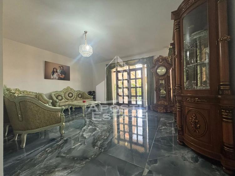 Casa Moderna, 9 camere in zona Parneava