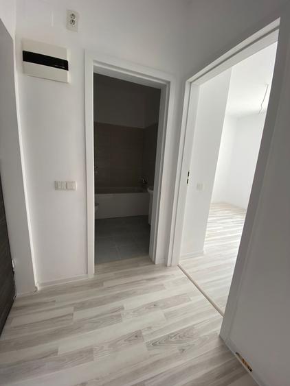 VANZARE APARTAMENT 2 CAMERE +LOC PARCARE-COMISION 0% MILITARI 0773046547