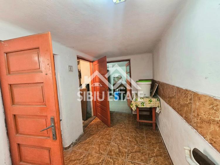 Casa Sibiu central cu spatiu comercial
