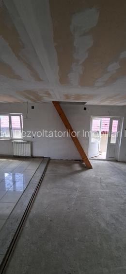 Casa P+1+M "la gri", intabulata, cu utilitati, Bucium Str. Teascului - 12