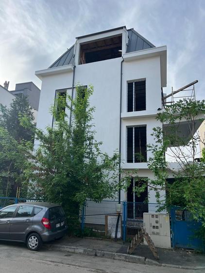 APARTAMENT 4 CAMERE LUX BLOC TIP BOUTIQUE