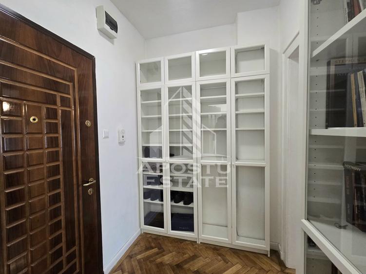 Apartament de vanzare cu 2 camere, renovat, zona centrala, Timisoara
