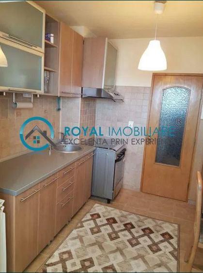 Royal Imobiliare - Vanzare apartament 2 camere zona Piata Mihai Viteazu