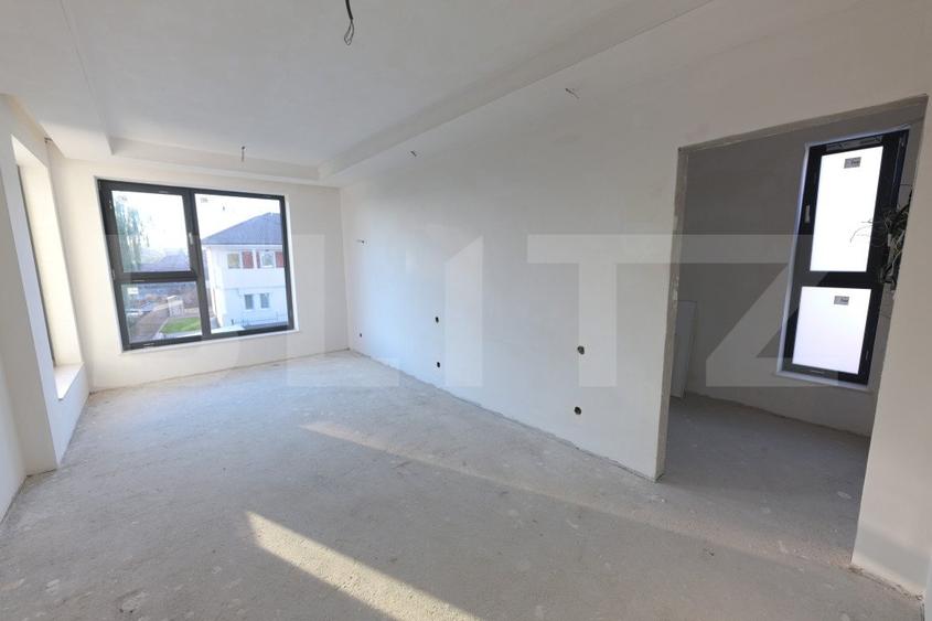 Vila Smart Home, tamplarie casa pasiva, jaluzele ascunse, semineu, sauna.
