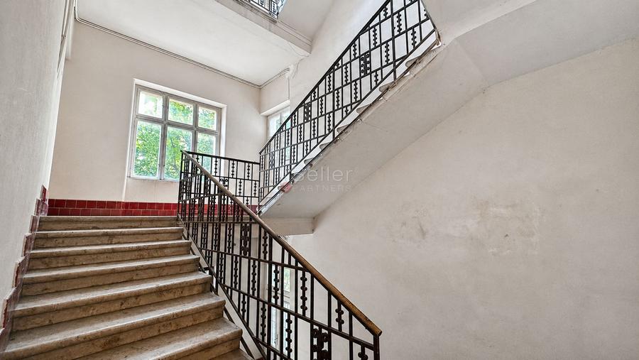 Proprietate cu Farmec Istoric | Potential Rezidential si Investitional