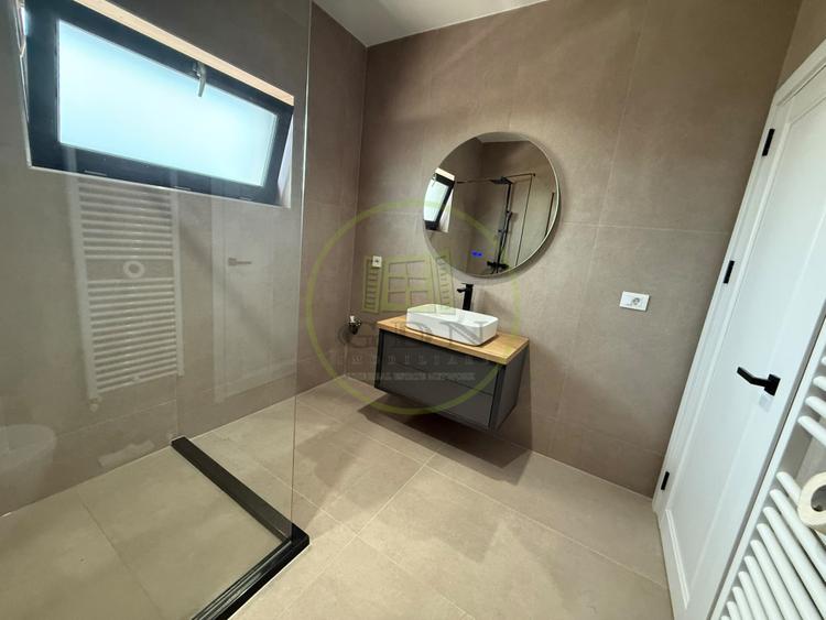 Apartament 3 camere, 87 mp, Cartierul Capsunarie, Zona Damila