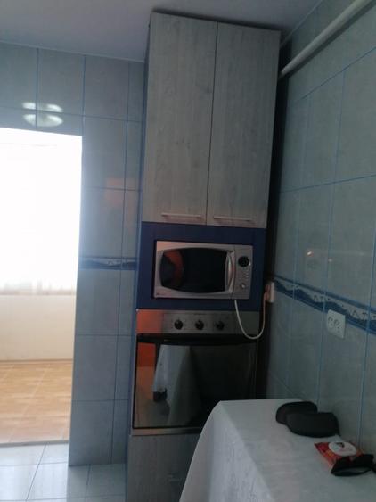 - Apartament 3 camere Buzaului, suprafata 66mp, etaj 2