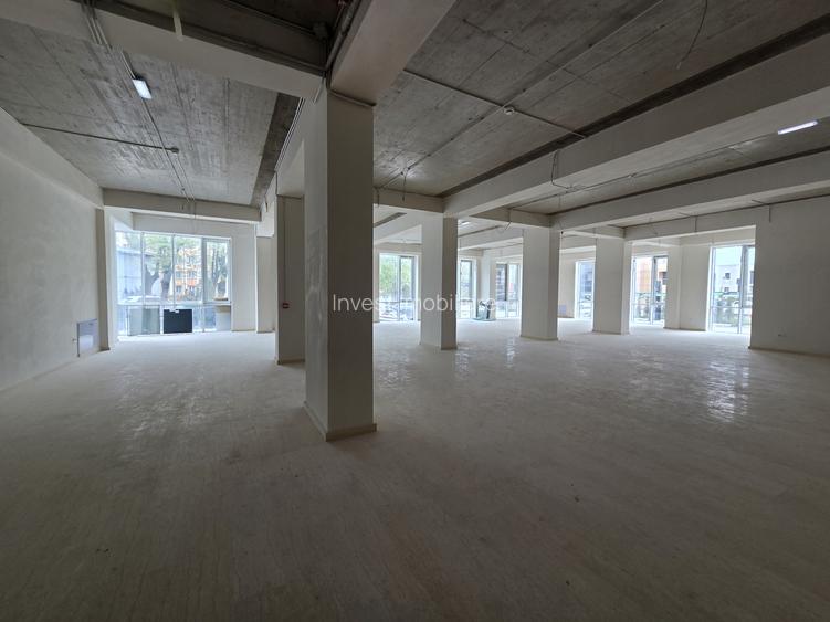 Spatiu de vanzare-Complex Azimut-COMISION 0% - 3