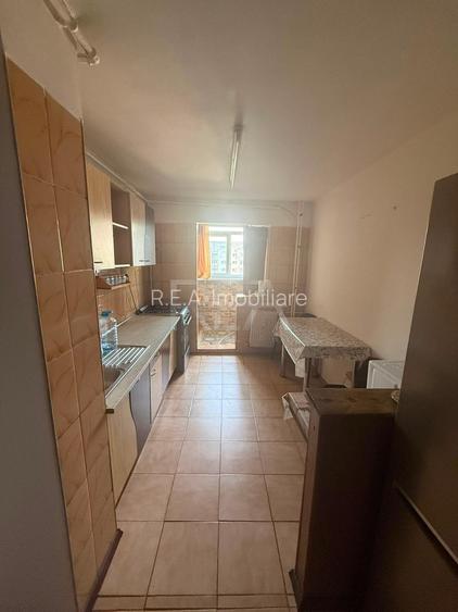 3 camere, 7/8, anvelopat, 66mp, proiect centrala-Crangasi - 11