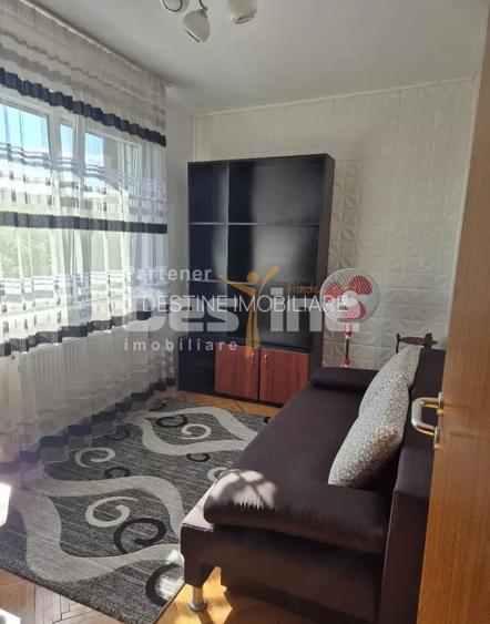 Inchiriez apartament cu 3 camere utilat si mobilat in zona Dacia - 3