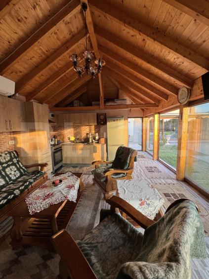 Casa P+E1+M, 255 mp utili, piscina, toate utilitatile, Braniste