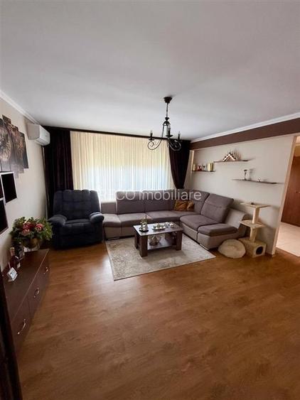 RECO Casa deosebita in Santandrei – Strada Livezilor - 12