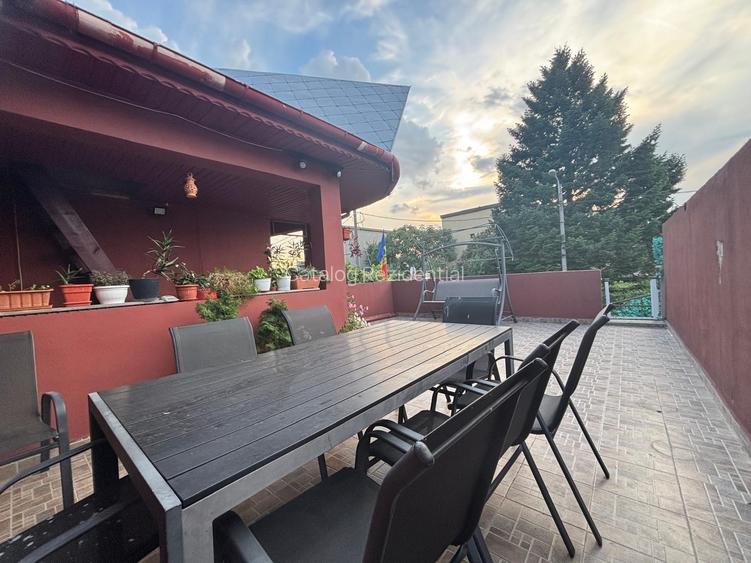 Vila de vanzare cu 2 apartamente individuale in Cartierul 23-metrou Republica - 27