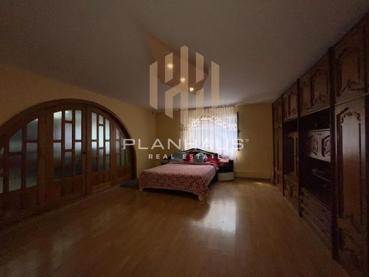 Casă Tăutii de Sus ,la drum principal pozitie excelentă ,462 mp teren