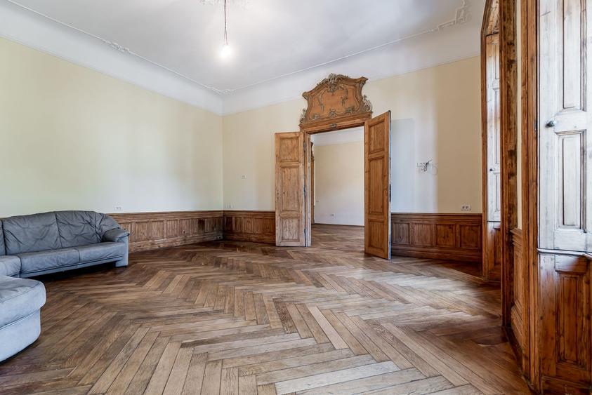 Apartament istoric pe Bulevardul Revoluției
