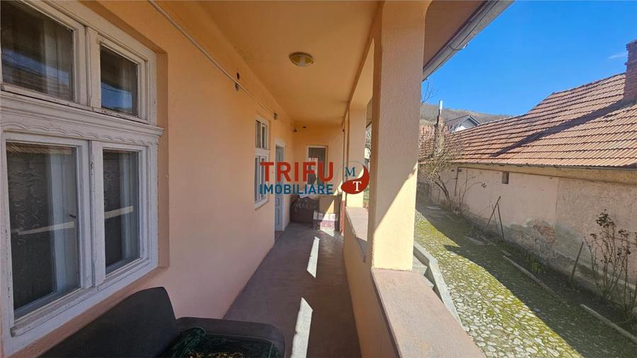 Casa de vanzare in Bucerdea Vinoasa cu teren de 2084 mp