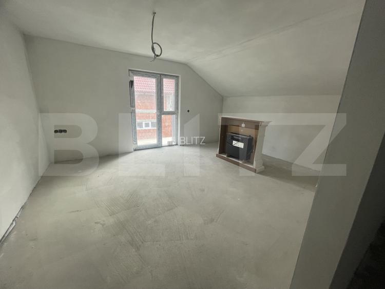 Casa individuala semifinisata, 4 camere, 10 ari teren si garaj - 11