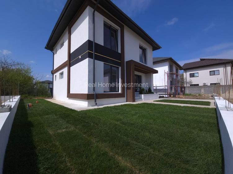Vila 4 Camere | 800 m de Blv. - 2