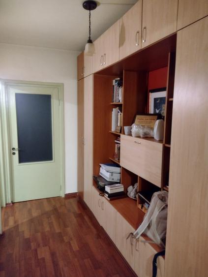 Apartament 4 camere de vanzare Alexandru cel Bun