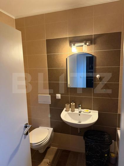 Apartament 2 camere, 70 mp, parcare, zona Tractoru-Coresi