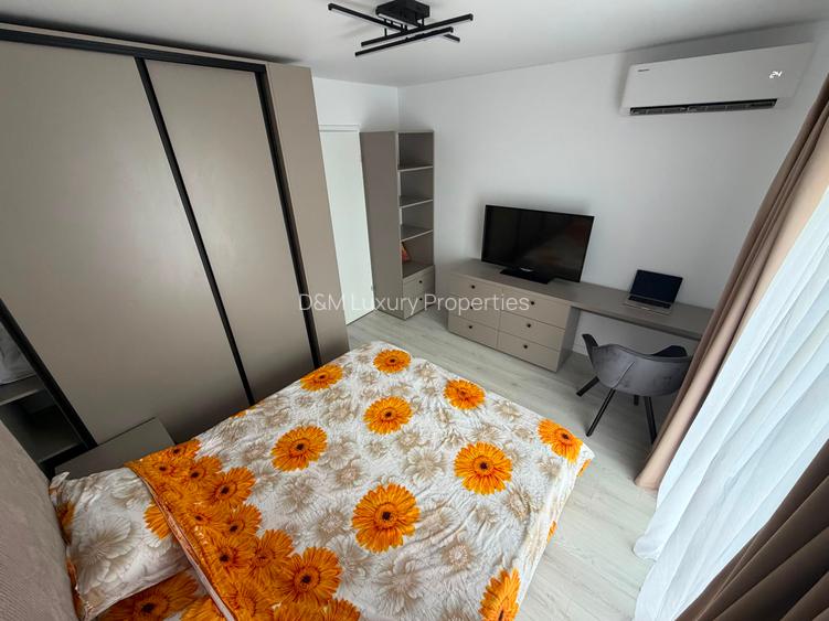 Inchiriere 2 camere premium Sun Royal View Piata Sudului - 2