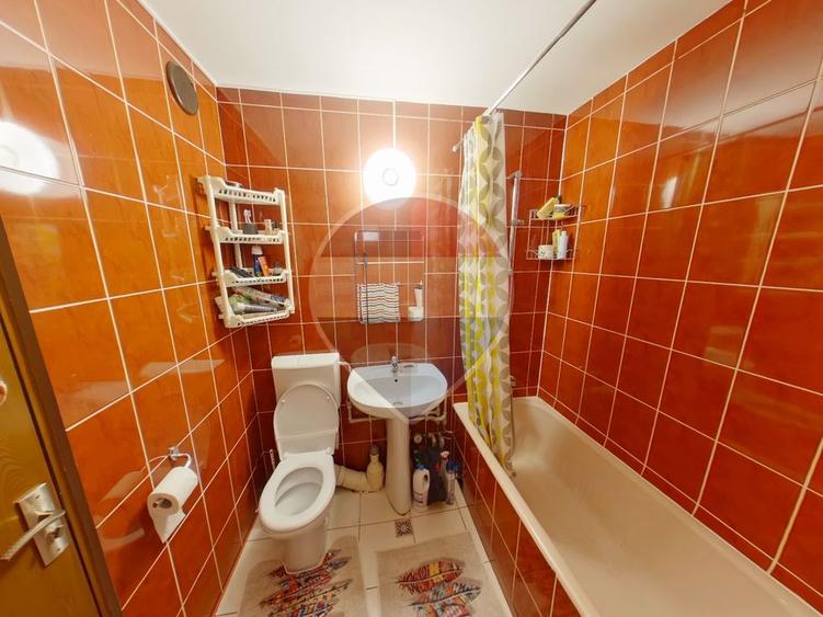 Apartament cu 2 camere de vânzare în zona Ultracentrala