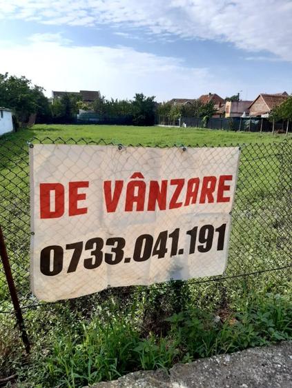 Teren liber 1450 mp Toate utilitatile si asfalt Ghirodei-Tivoli